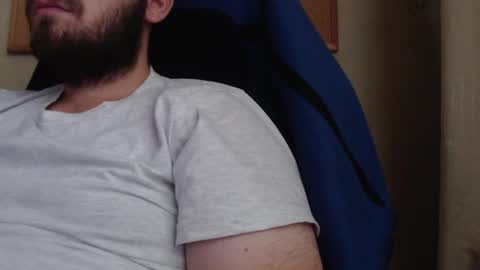 Snapshot of karolhorny96 chatting on October 2025 01:43:02 PM Karol online show from October 2025 01:43:02 PM