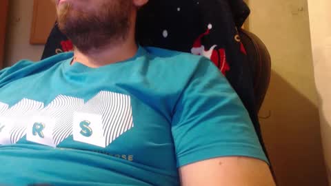 Snapshot of karolhorny96 chatting on November 2025 11:15:01 PM Karol online show from November 2025 11:15:01 PM