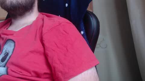 Snapshot of karolhorny96 chatting on November 2025 10:54:02 AM Karol online show from November 2025 10:54:02 AM