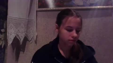 Karolina online show from September 2025 07:35:01 PM