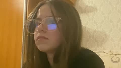 Karolina online show from September 2025 06:41:02 PM