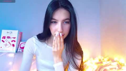 Kira online show from December 2024 06:09:01 AM