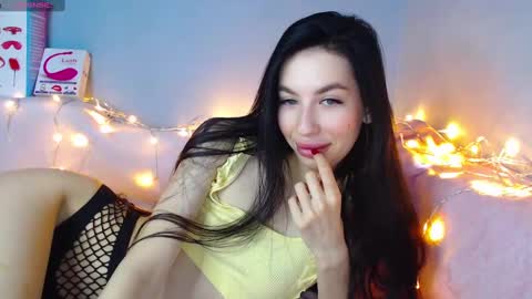Kira online show from February 2025 03:07:02 AM