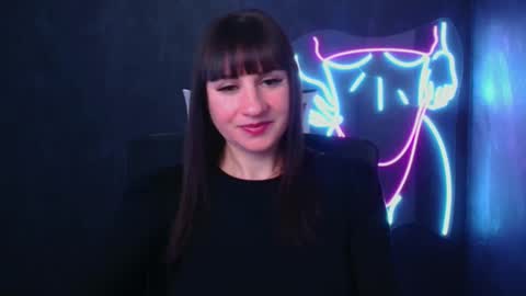 Caroline online show from December 2024 09:30:02 AM