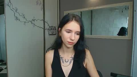 Karolina online show from December 2024 06:58:01 AM