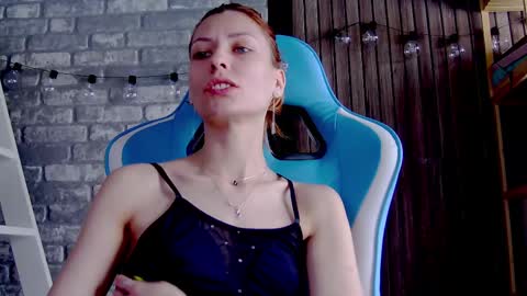 karoline121 online show from February 2025 09:13:02 AM
