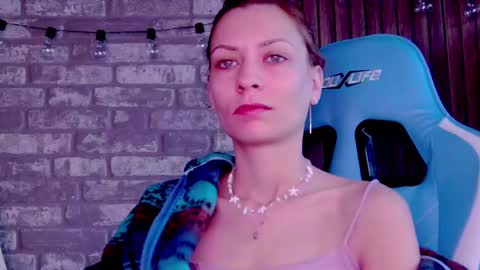 karoline121 online show from February 2025 05:09:01 AM