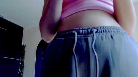 Snapshot of karoline121 chatting on October 2025 09:07:01 AM karoline121 online show from October 2025 09:07:01 AM