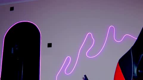 Snapshot of karoline121 chatting on October 2025 10:07:02 PM karoline121 online show from October 2025 10:07:02 PM