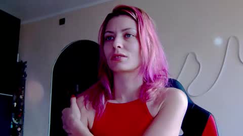 Snapshot of karoline121 chatting on October 2025 06:36:02 AM karoline121 online show from October 2025 06:36:02 AM