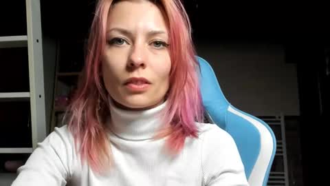 Snapshot of karoline121 chatting on October 2025 07:19:02 PM karoline121 online show from October 2025 07:19:02 PM