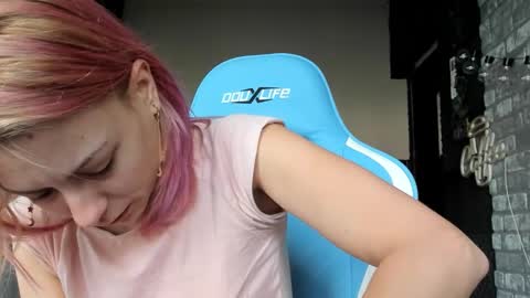 Snapshot of karoline121 chatting on October 2025 08:31:02 AM karoline121 online show from October 2025 08:31:02 AM