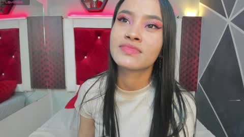 Karol online show from December 2024 12:01:01 PM