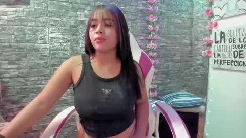 Snapshot of karoll__sex chatting on October 2025 01:21:01 PM KAROLL online show from October 2025 01:21:01 PM