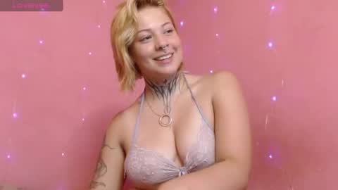 kat_cirice18 online show from February 2025 02:55:02 PM