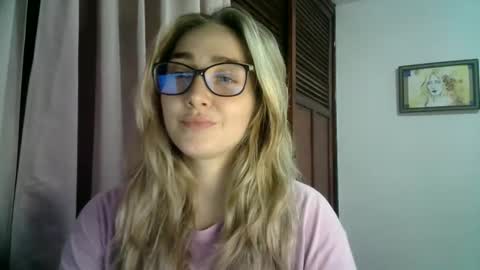 Snapshot of kat_pp chatting on January 2025 03:36:02 AM Kati online show from January 2025 03:36:02 AM