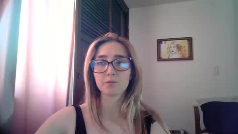 Snapshot of kat_pp chatting on January 2025 04:15:01 PM Kati online show from January 2025 04:15:01 PM
