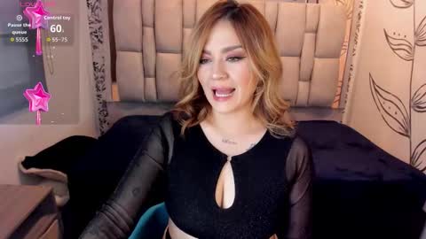 Snapshot of katahoot_ chatting on November 2025 08:09:01 PM K A T A H O O T online show from November 2025 08:09:01 PM