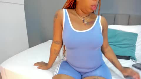 Katalella Murillo online show from September 2025 10:49:02 AM