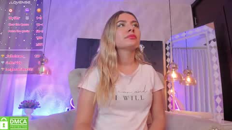 Kat online show from March 2025 06:01:02 PM