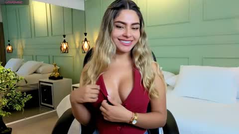 Kat online show from September 2025 11:54:02 AM