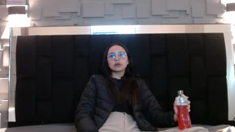 Katalina online show from October 2025 04:16:01 PM