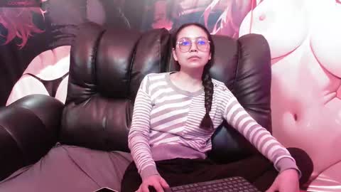 Katalina online show from October 2025 03:07:01 PM