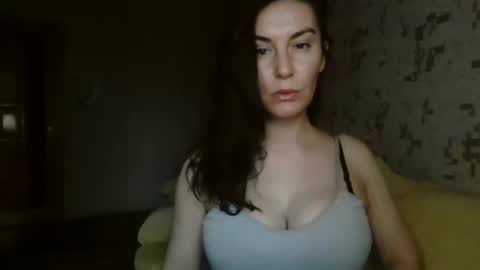 KatalinaQE online show from September 2025 04:45:02 AM