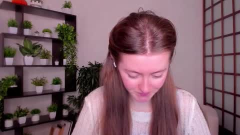 Snapshot of kate_cuddle chatting on October 2025 02:32:02 AM Kate online show from October 2025 02:32:02 AM