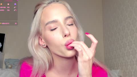 Snapshot of katebremar chatting on December 2024 09:57:01 PM online show from December 2024 09:57:01 PM