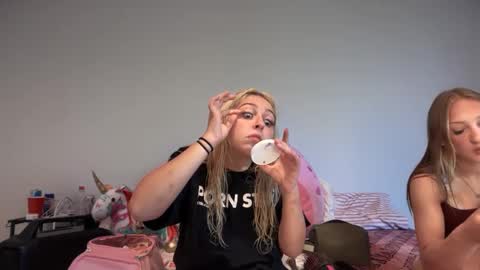 kateharperr online show from September 2025 08:08:01 PM