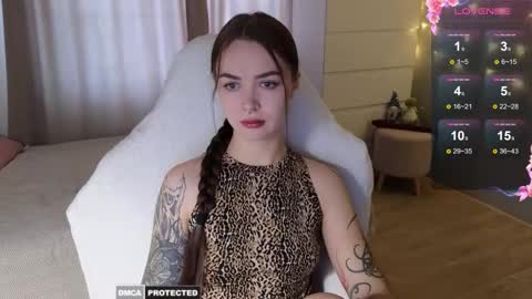 Snapshot of kateleoo chatting on October 2025 06:14:01 AM Im Kate online show from October 2025 06:14:01 AM