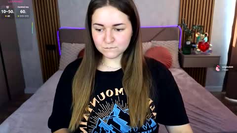 Katelyn online show from September 2025 01:44:02 PM