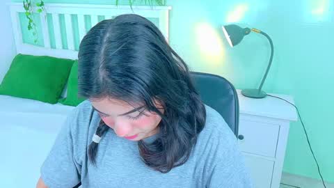K A T H E  online show from September 2025 11:33:02 AM