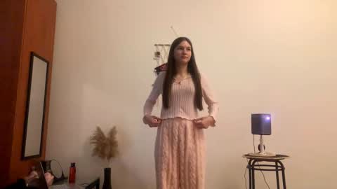 Daniela online show from October 2025 02:37:01 PM