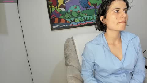 Snapshot of katia_12_ chatting on January 2025 10:18:01 PM katia_12_ online show from January 2025 10:18:01 PM