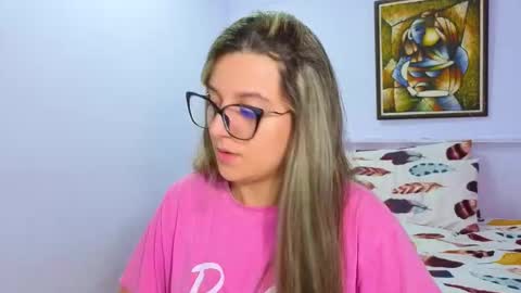 Khaterine online show from October 2025 02:22:02 AM