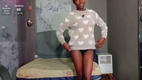 Snapshot of katia_green chatting on November 2025 12:06:02 PM Katia online show from November 2025 12:06:02 PM