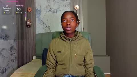 Snapshot of katia_green chatting on November 2025 11:33:02 AM Katia online show from November 2025 11:33:02 AM