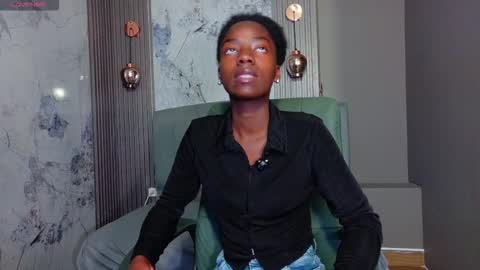 Snapshot of katia_green chatting on November 2025 11:31:02 AM Katia online show from November 2025 11:31:02 AM