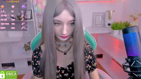 Snapshot of katia_kim chatting on February 2025 06:40:02 AM Katia online show from February 2025 06:40:02 AM