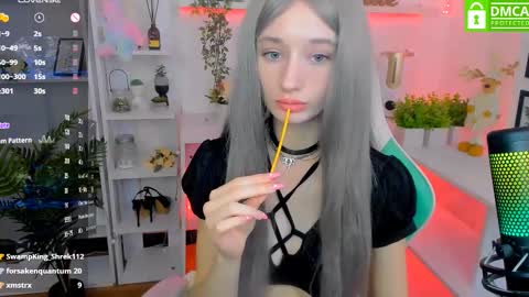 Snapshot of katia_kim chatting on February 2025 12:50:01 PM Katia online show from February 2025 12:50:01 PM