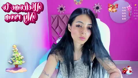 Katia  online show from December 2024 06:32:02 AM