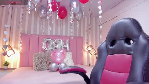 KATIA online show from October 2025 12:18:02 PM