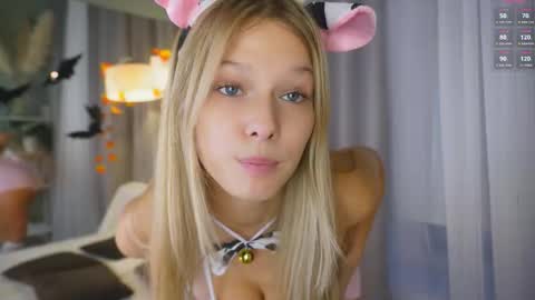 Katie online show from October 2025 01:37:01 PM