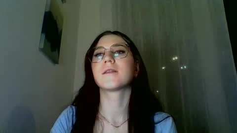 Snapshot of katie_foxi chatting on February 2025 11:21:02 PM katie_foxi online show from February 2025 11:21:02 PM