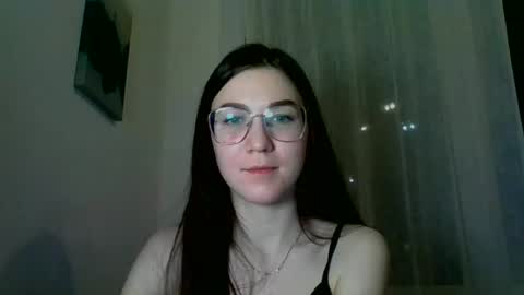 Snapshot of katie_foxi chatting on February 2025 04:13:02 PM katie_foxi online show from February 2025 04:13:02 PM