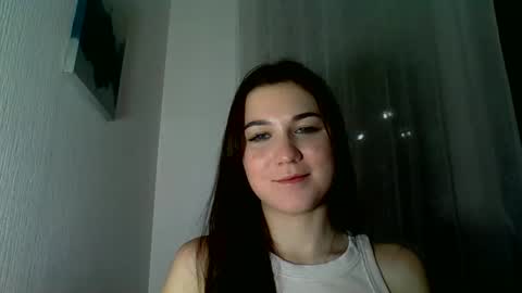 katie_foxi online show from October 2025 04:18:01 PM