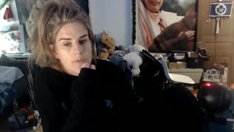 Snapshot of katiecutie_5 chatting on September 2025 03:50:02 AM Katie online show from September 2025 03:50:02 AM