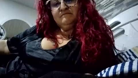Snapshot of katiratira chatting on October 2025 04:02:01 AM katiratira online show from October 2025 04:02:01 AM